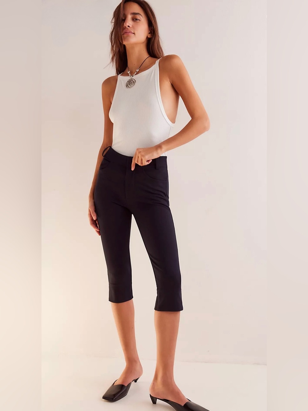 NWT Free People Bette Super Slim Capris in Black Size 10